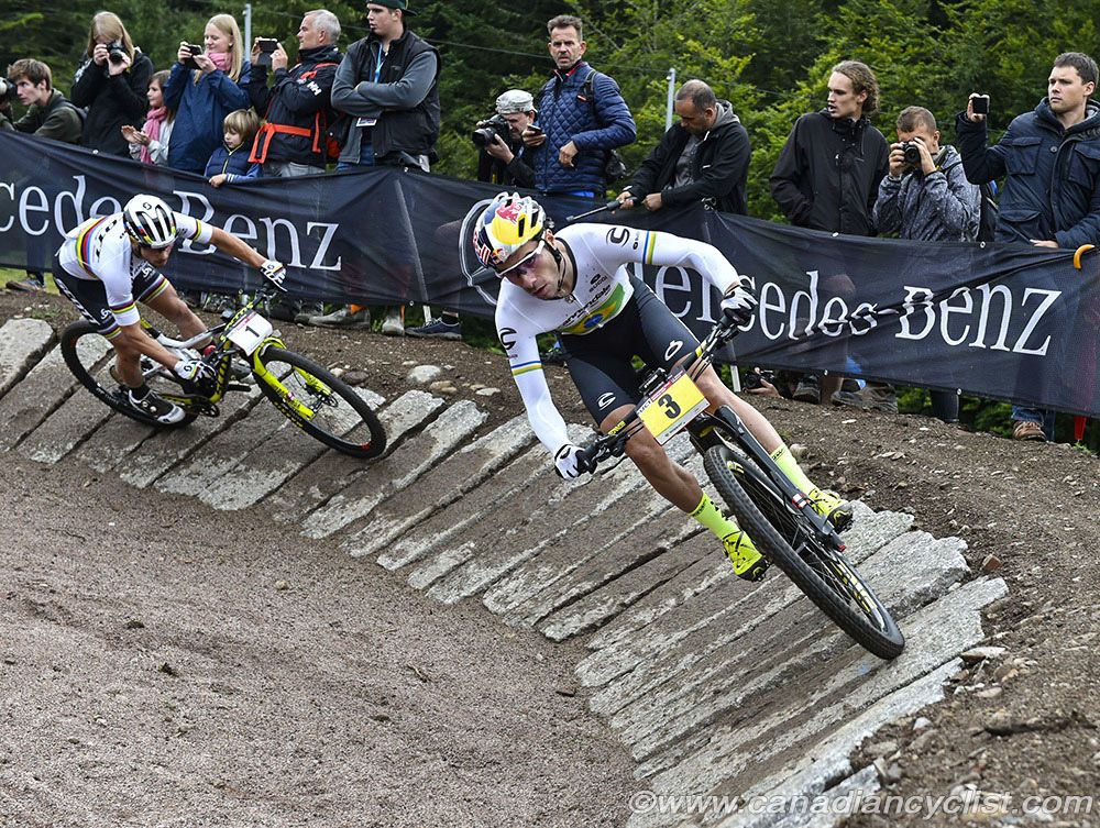 Henrique Avancini (Cannondale Factory Racing) XC leading Nino Schurter (Scott-SRAM MTB Racing)