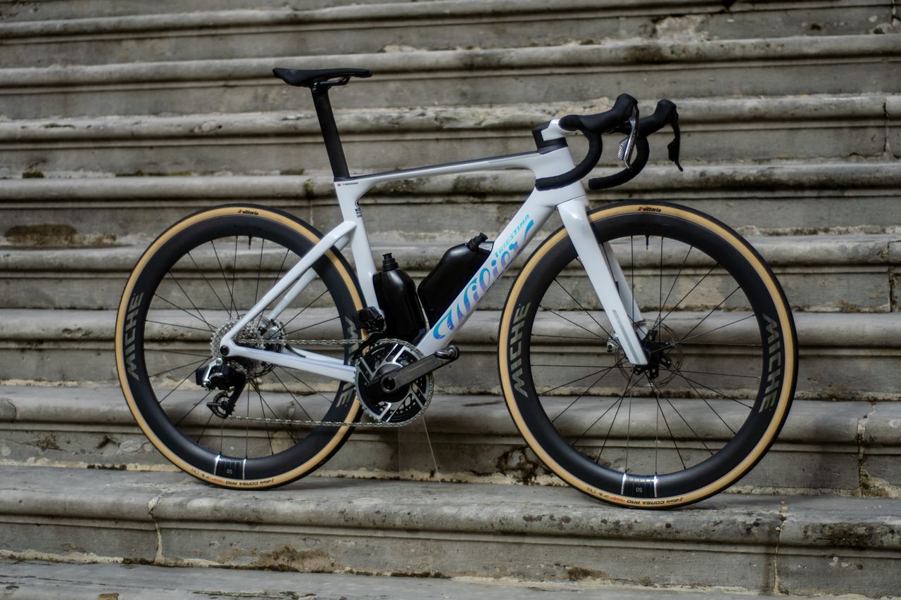 A Wilier Filante SLR ID2 bike