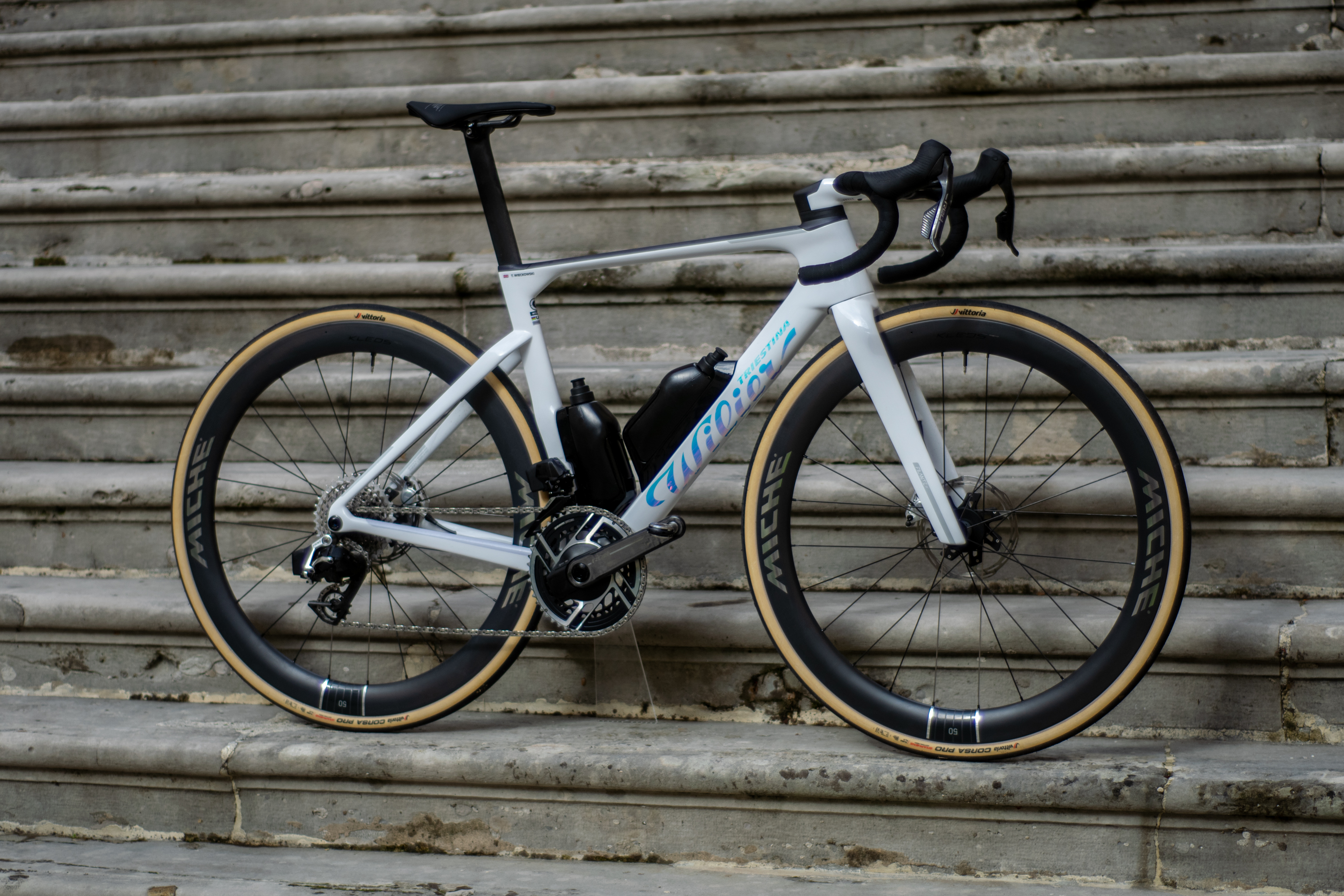 A Wilier Filante SLR ID2 bike
