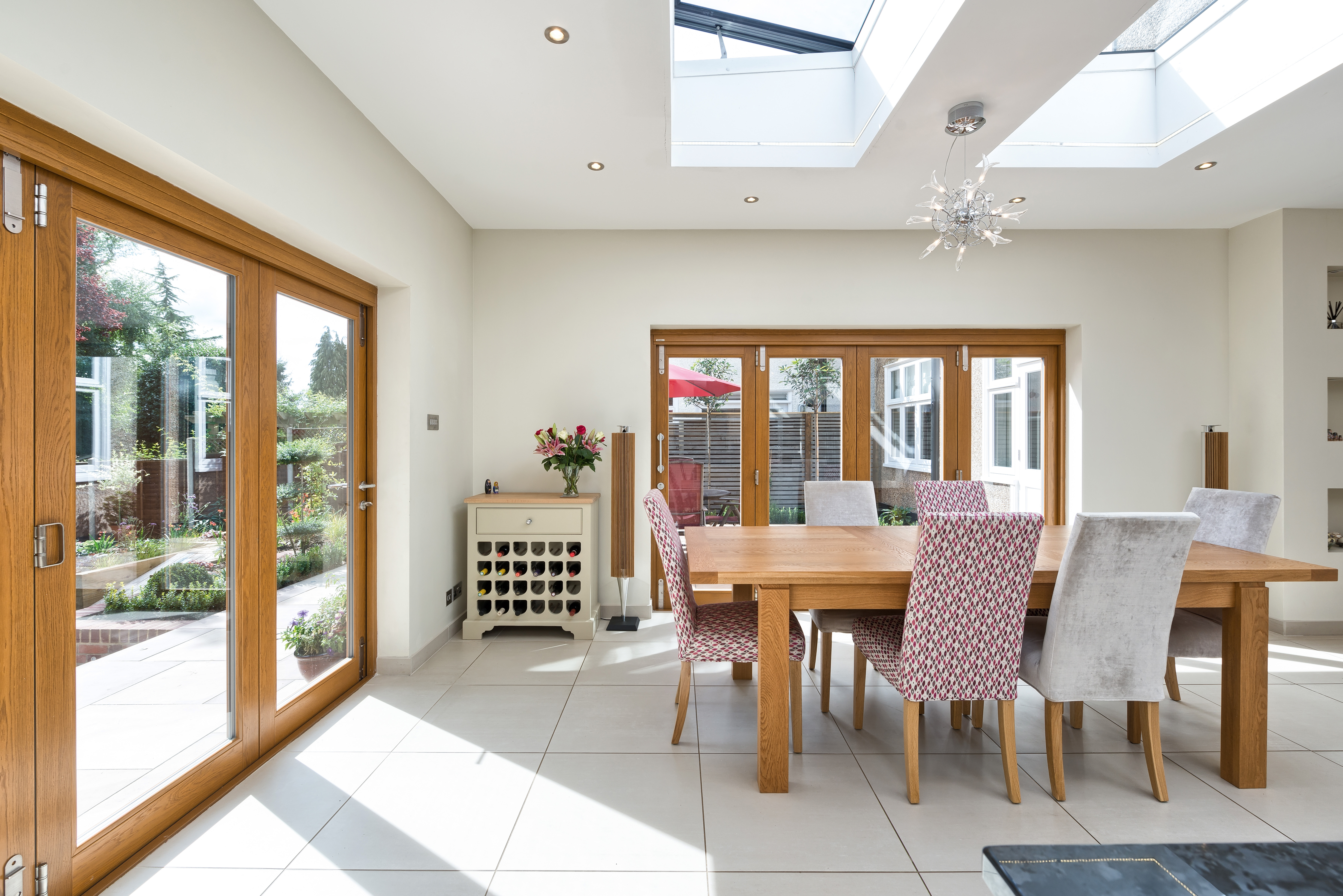 KustomFold oak bi-fold doors from Kloeber