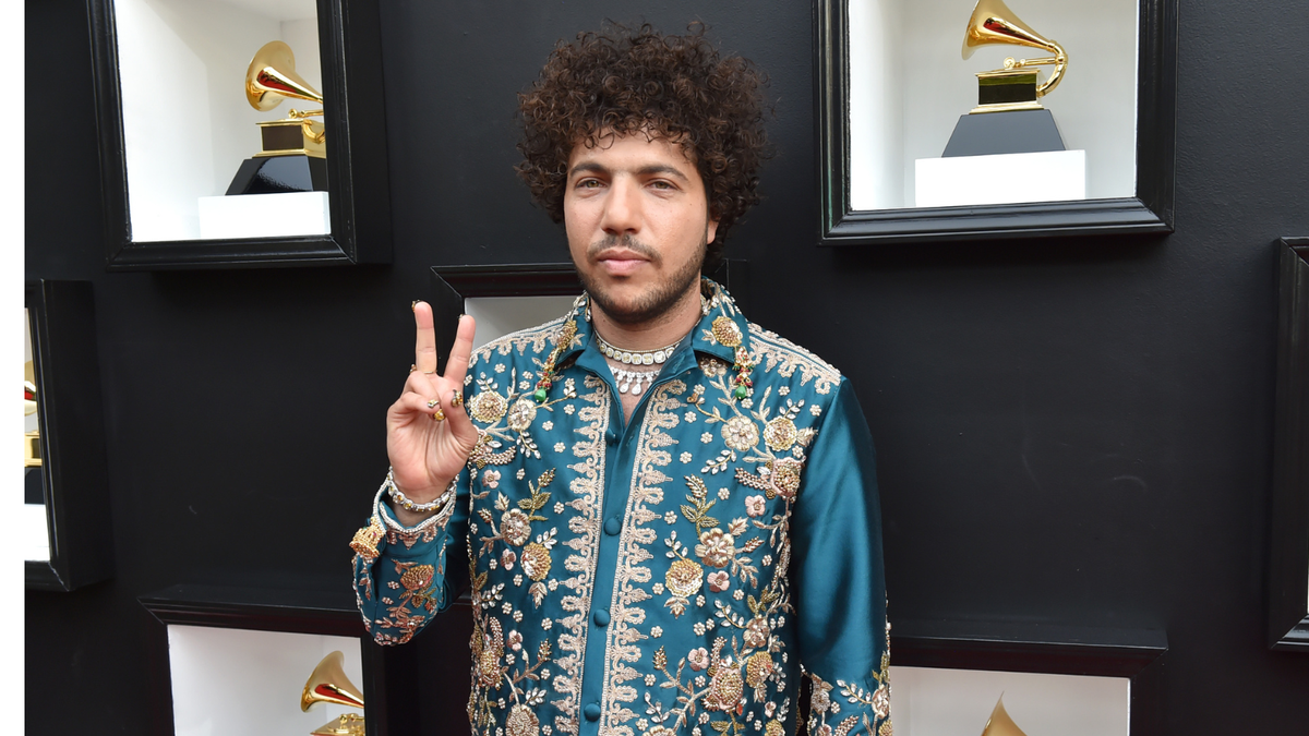 Benny Blanco transforms a “transitional space” into a masterpiece