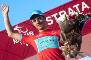 Tanel Kangert (Astana) leads the Abu Dhabi Tour