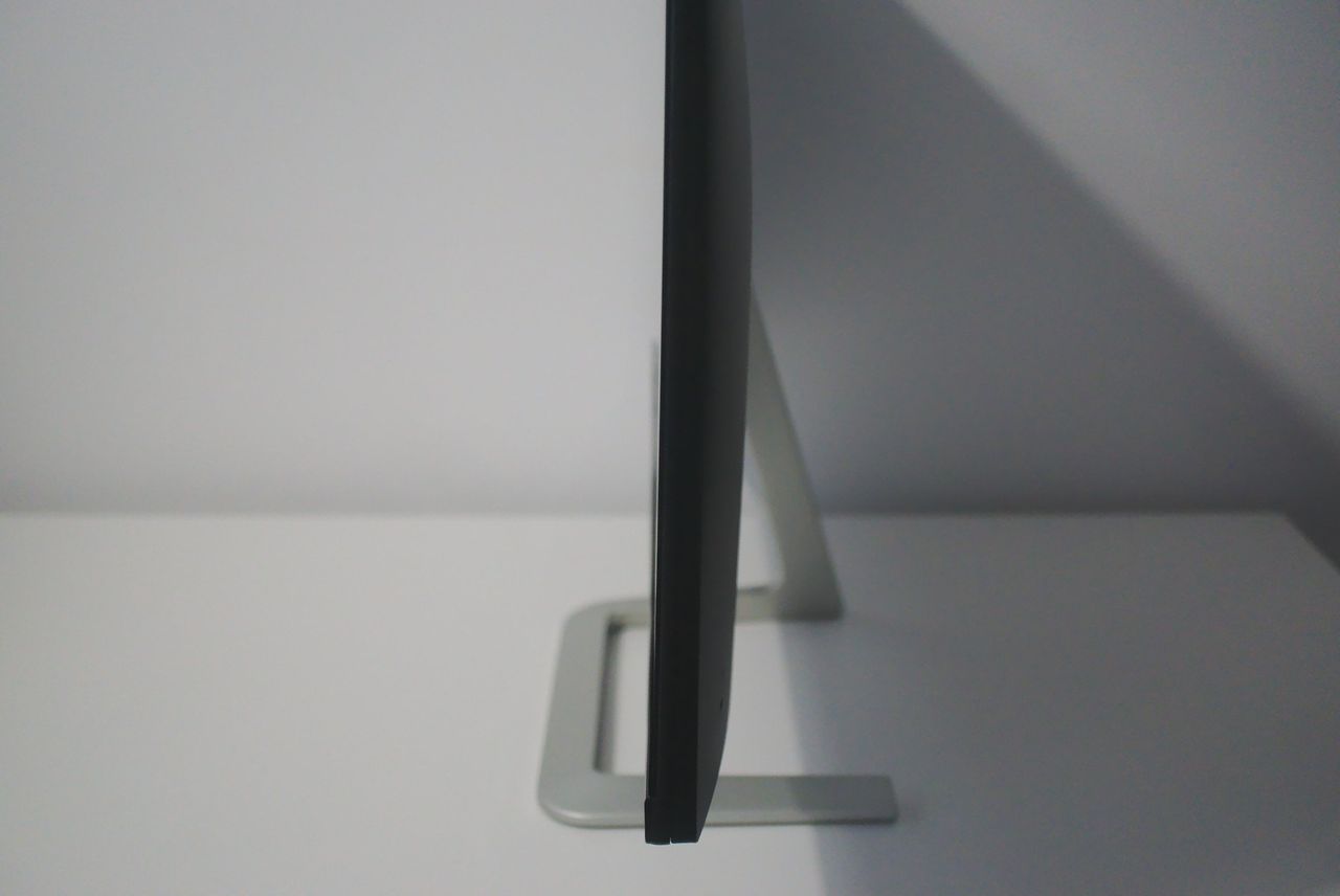 AOC Q27T1