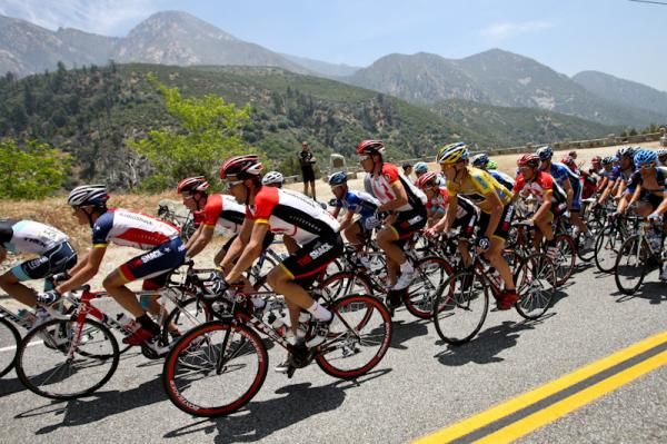 Chris Horner ensconced behind his team.