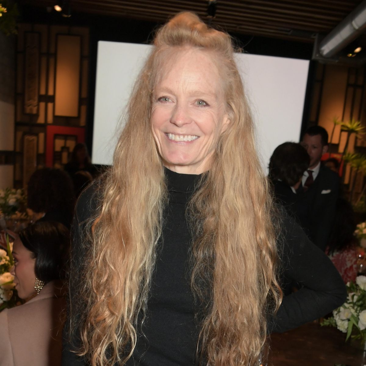 Suzy Amis Cameron attends the RCGD Global Pre-Oscars Evening of Sustainable Innovation 2022 in Los Angeles, California