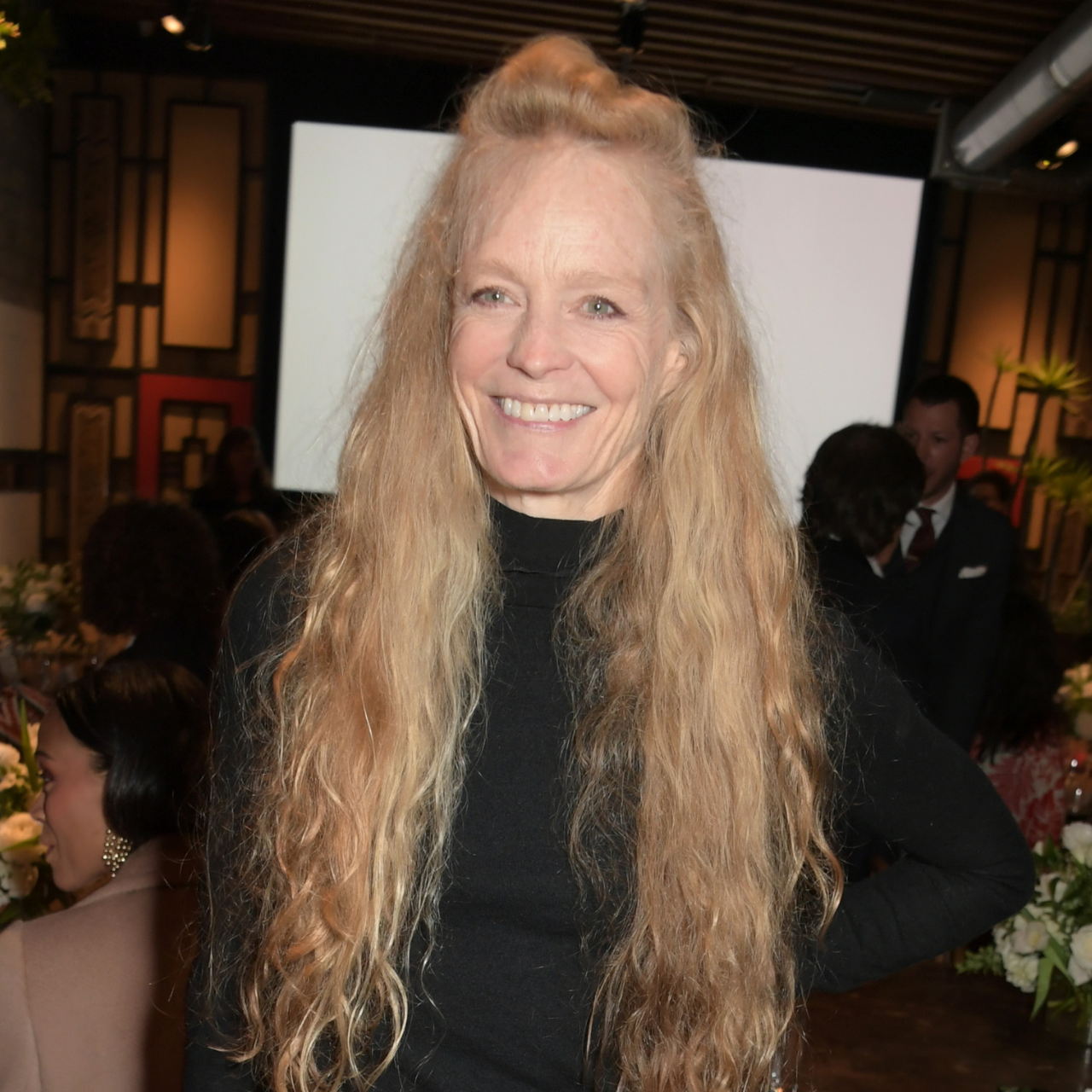 Suzy Amis Cameron attends the RCGD Global Pre-Oscars Evening of Sustainable Innovation 2022 in Los Angeles, California