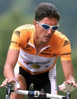 Jos&eacute; Mar&iacute;a Jim&eacute;nez at the 2001 Vuelta a Espa&ntilde;a