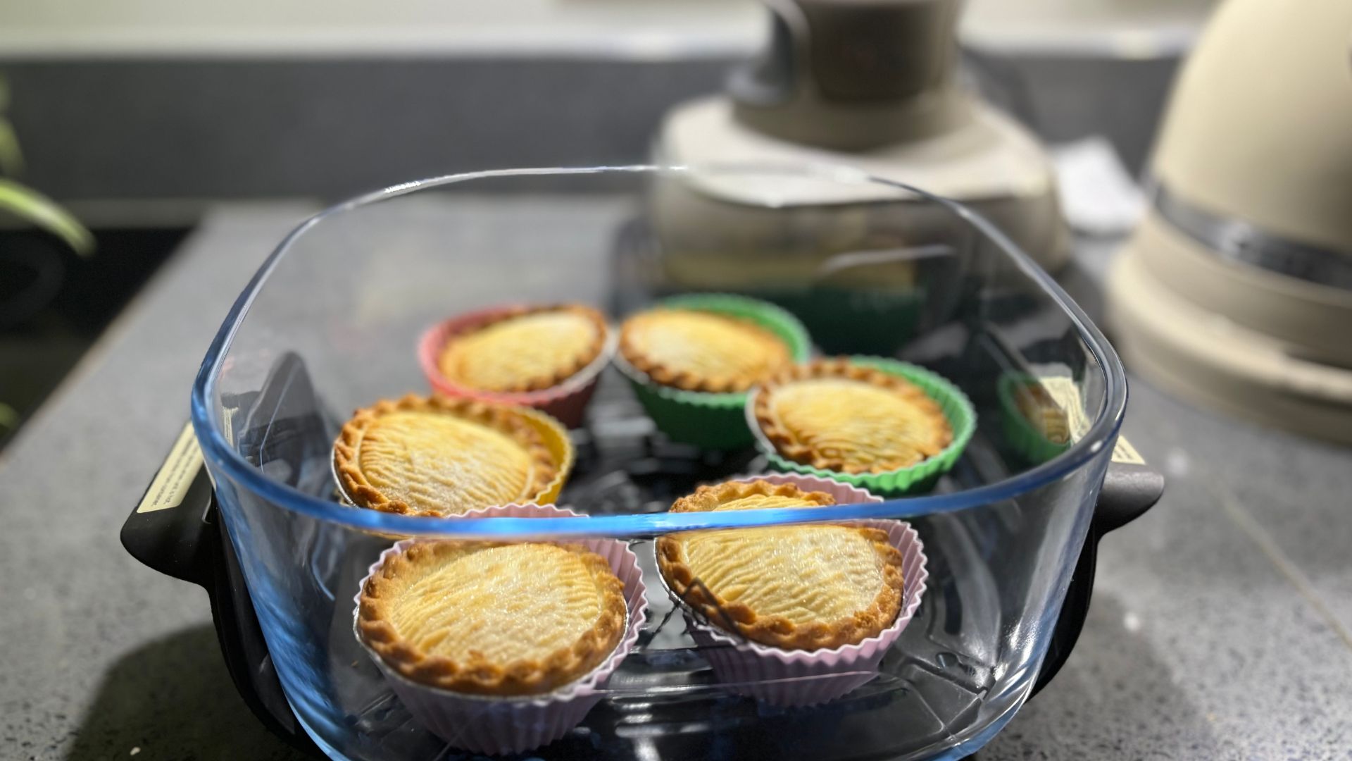 Mince pies made in an air fryer