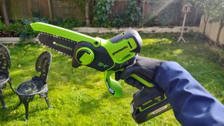 Testing the Greenworks 24V 6" Brushless Pruning Saw