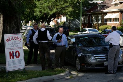 Chicago Police investigate homicide at end of deadly August
