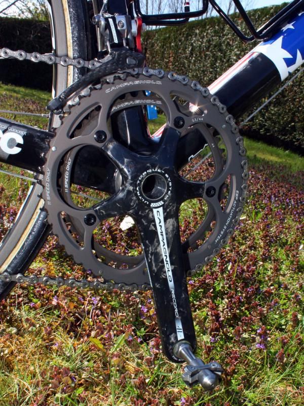 As is standard for Paris-Roubaix, Hincapie's Campagnolo Record crank wears 53/44T chainrings to better suit the flat parcours.