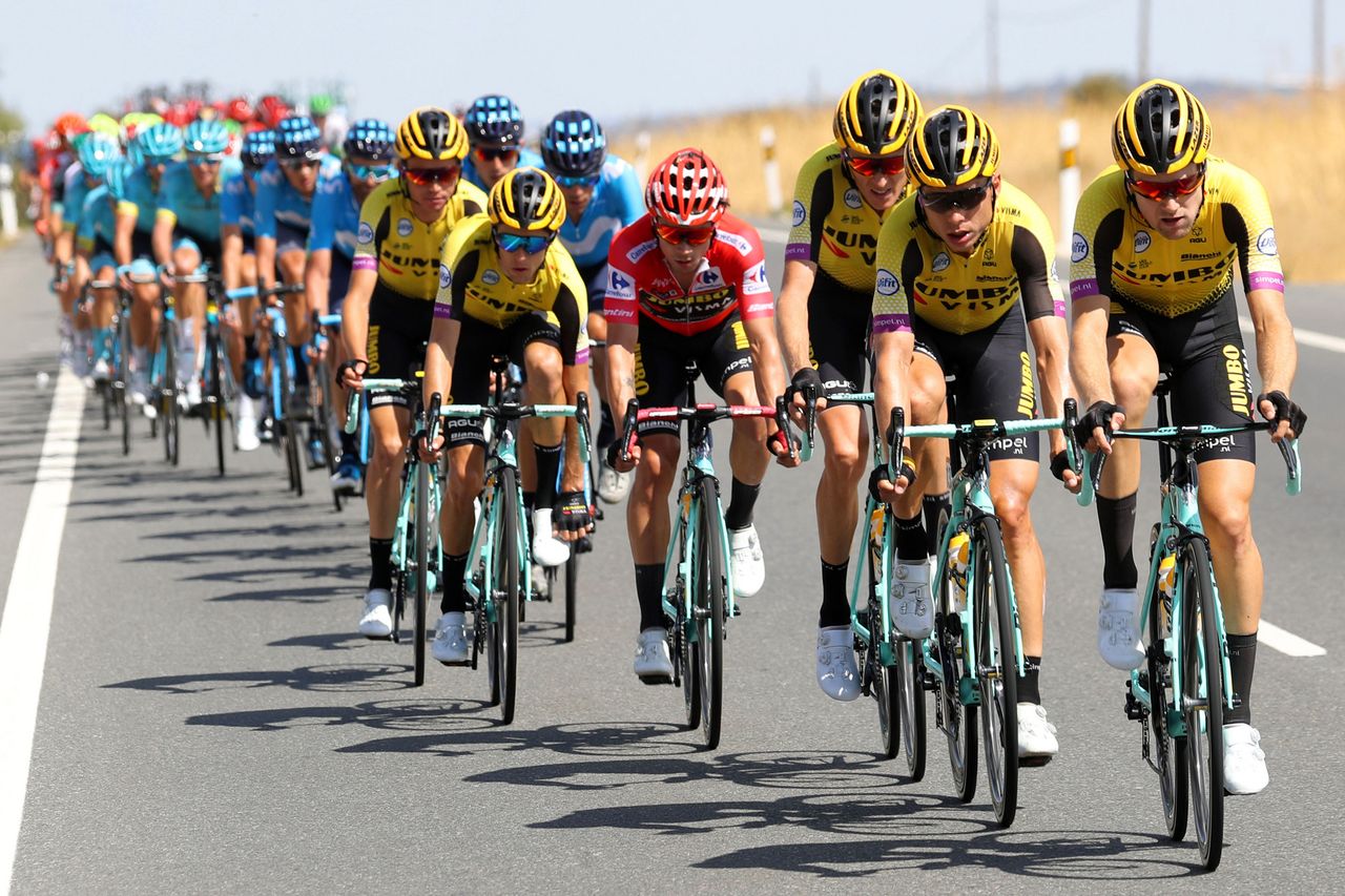 Roglic in the Jumbo-Visma paceline on stage 18