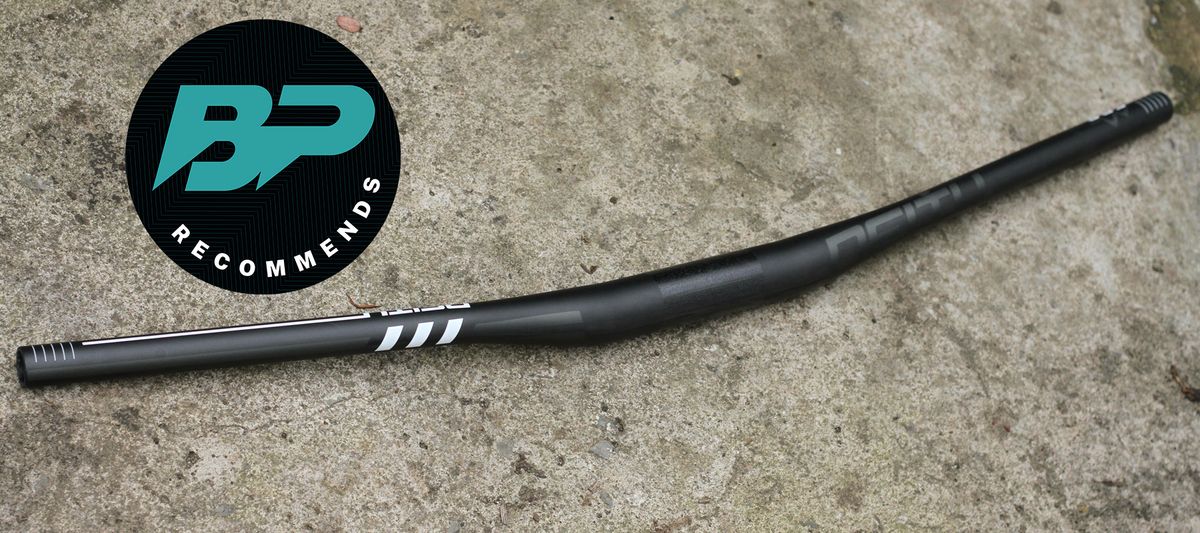 Deity Skywire 35mm Carbon handlebar seen from above on the floor