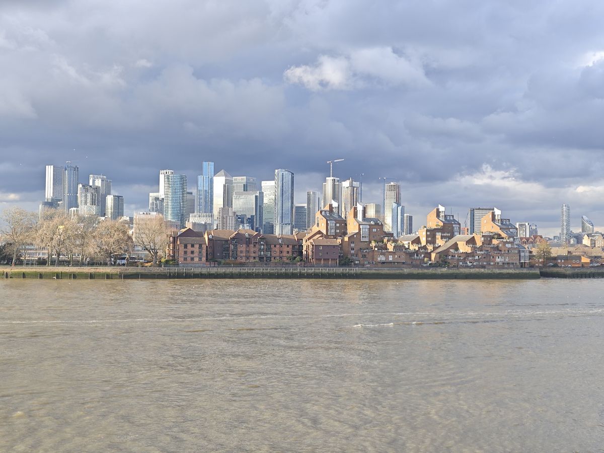 Xiaomi 14 camera sample 2x city
