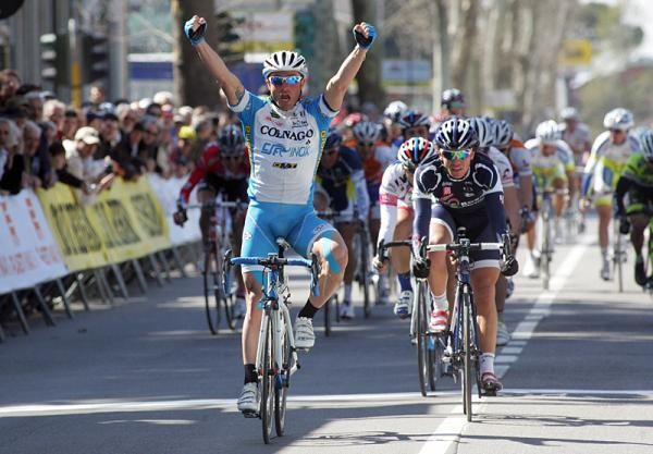 Mattia Gavazzi (Colnago - CSF Inox) celebrates his win.