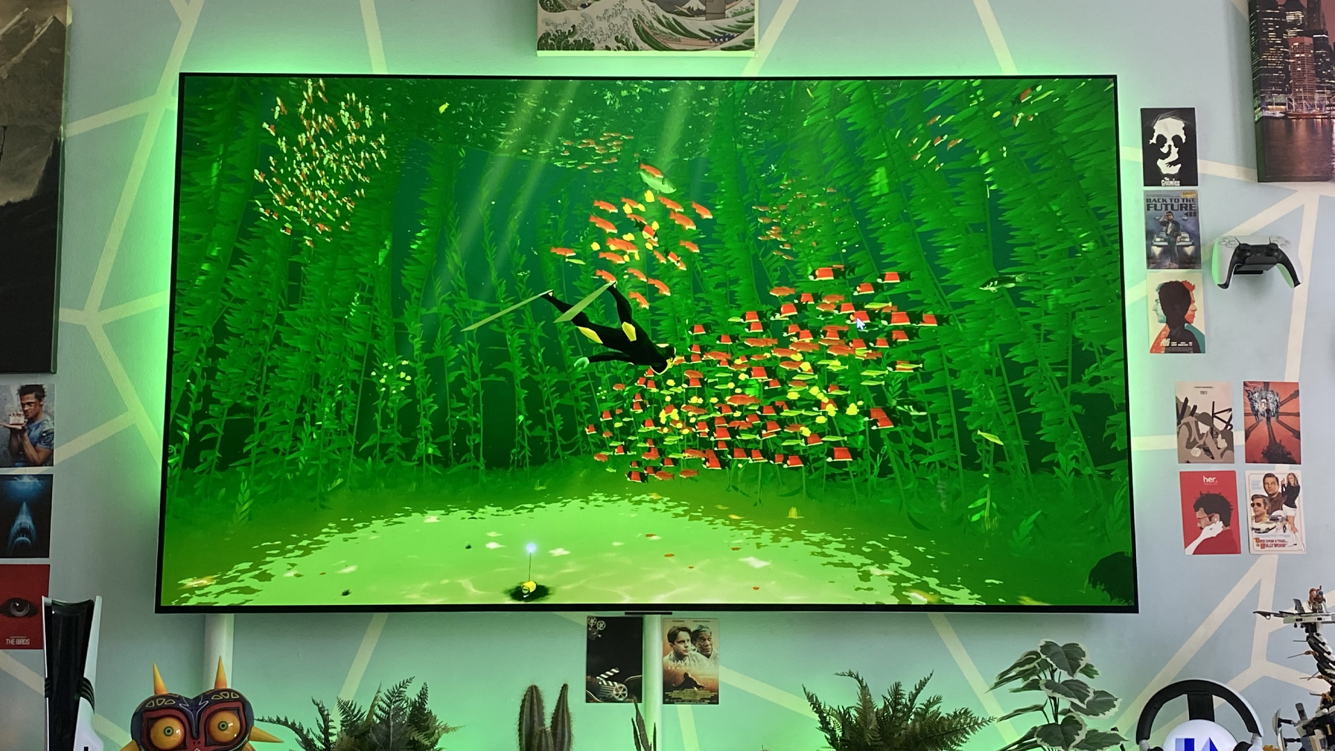 Philips Hue Play HDMI Sync Box 8K with image from Abzu onscreen
