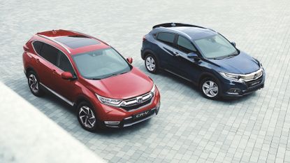 honda-hrv-red-blue.jpg