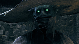 A witch from Remnant 2's DLC, The Awakened King, looking violently at the player with malice in her glowing eyes.