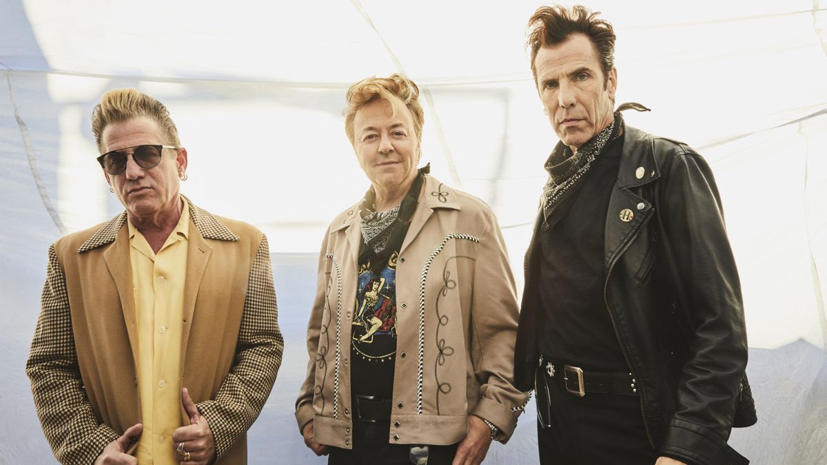 Stray Cats Premiere New Song Cat Fight Over A Dog Like Me Guitar 