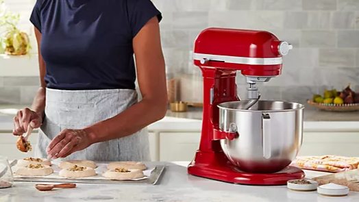 KitchenAid 7-Quart Bowl-Lift Stand Mixer w/ Pastry Beater