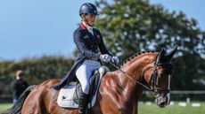 Thumbnail-Izzy-Taylor_HARTACKER_BurnhamMarket_20PN_106228-copy.jpg