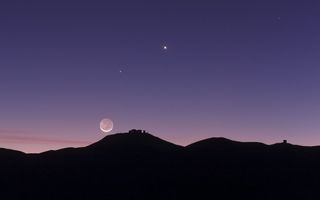 Moon with Earthshine over Paranal Observatory 1920x1200