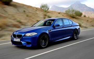 Sports Cars: BMW M5