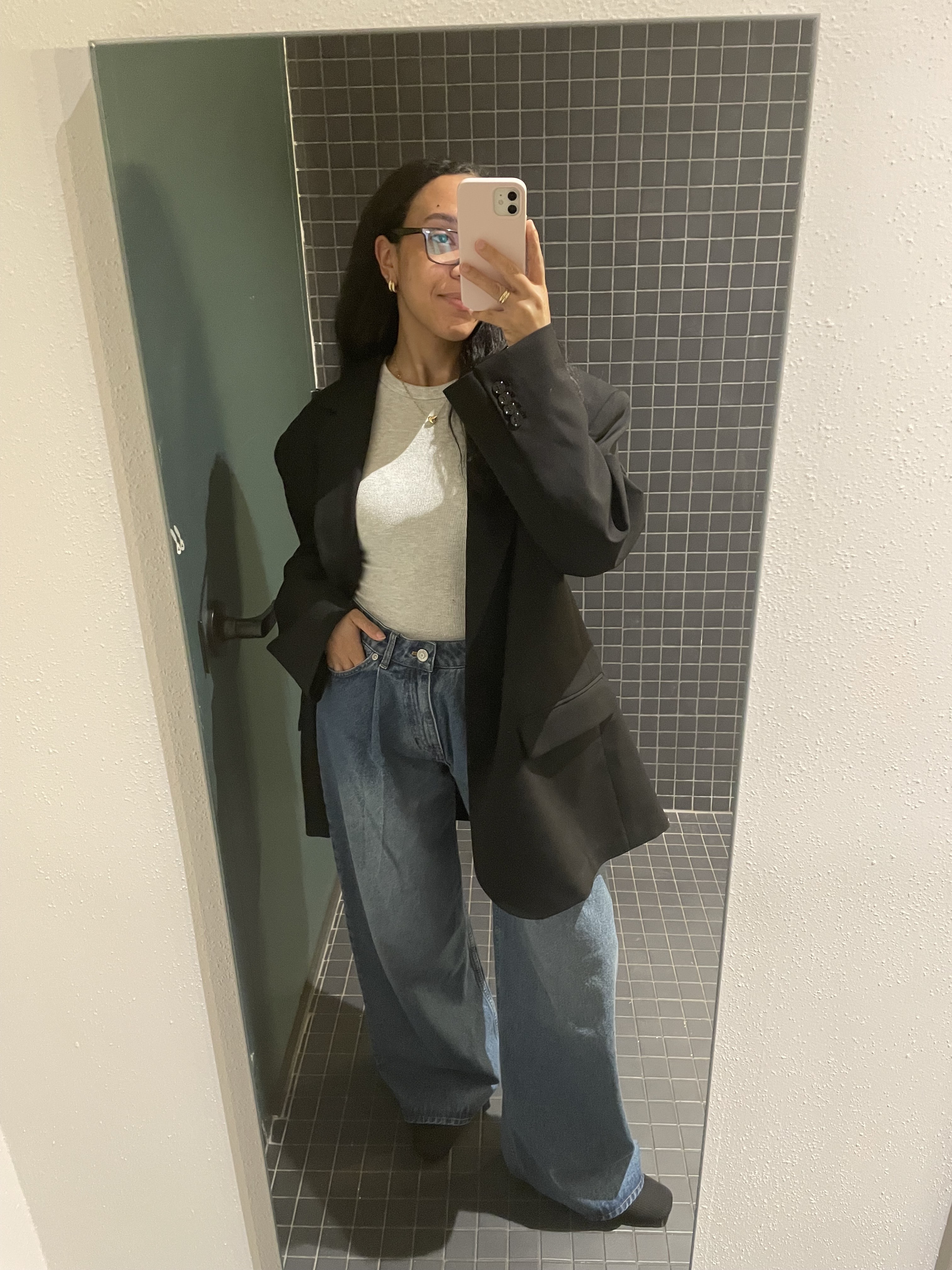 Lauren Tappan wears H&M x Magda Butrym jeans and blazer