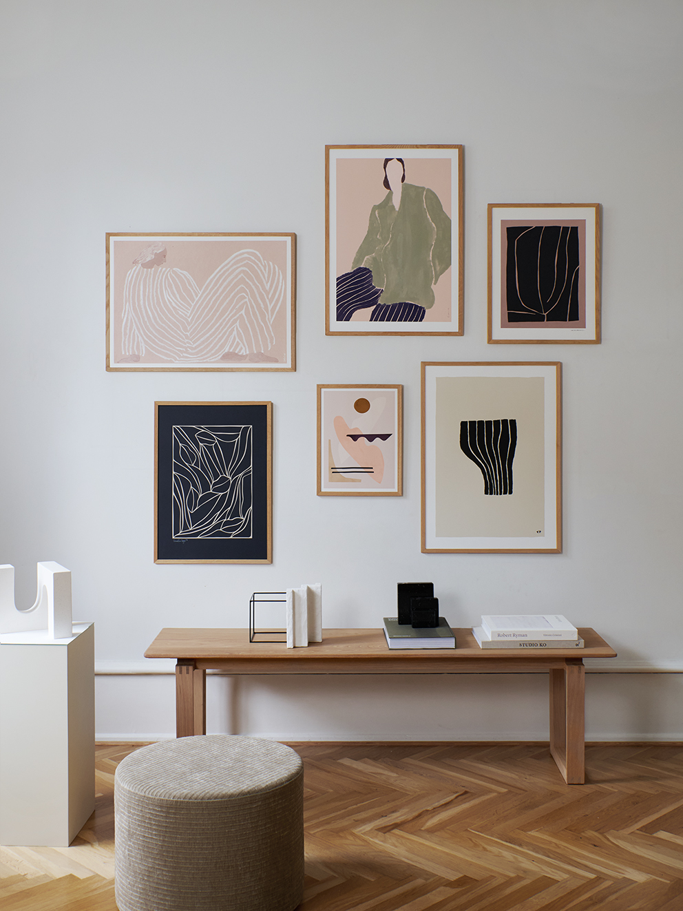 How to create a gallery wall - tips, tricks and advice