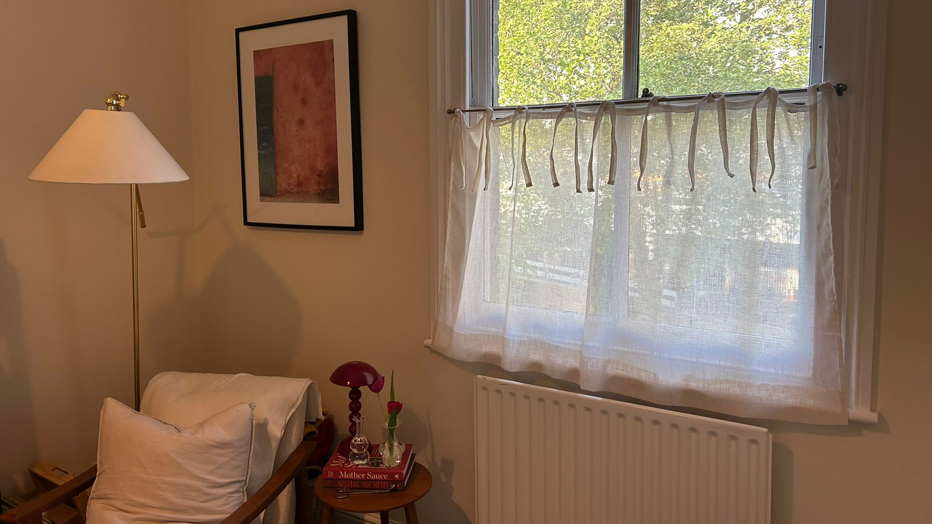 Cafe curtain in living room