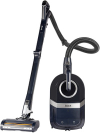 Shark CZ250UKTDB, Cylinder Vacuum Cleaner, Blue &amp; Silver | was £299.99, now £149.00 at Amazon