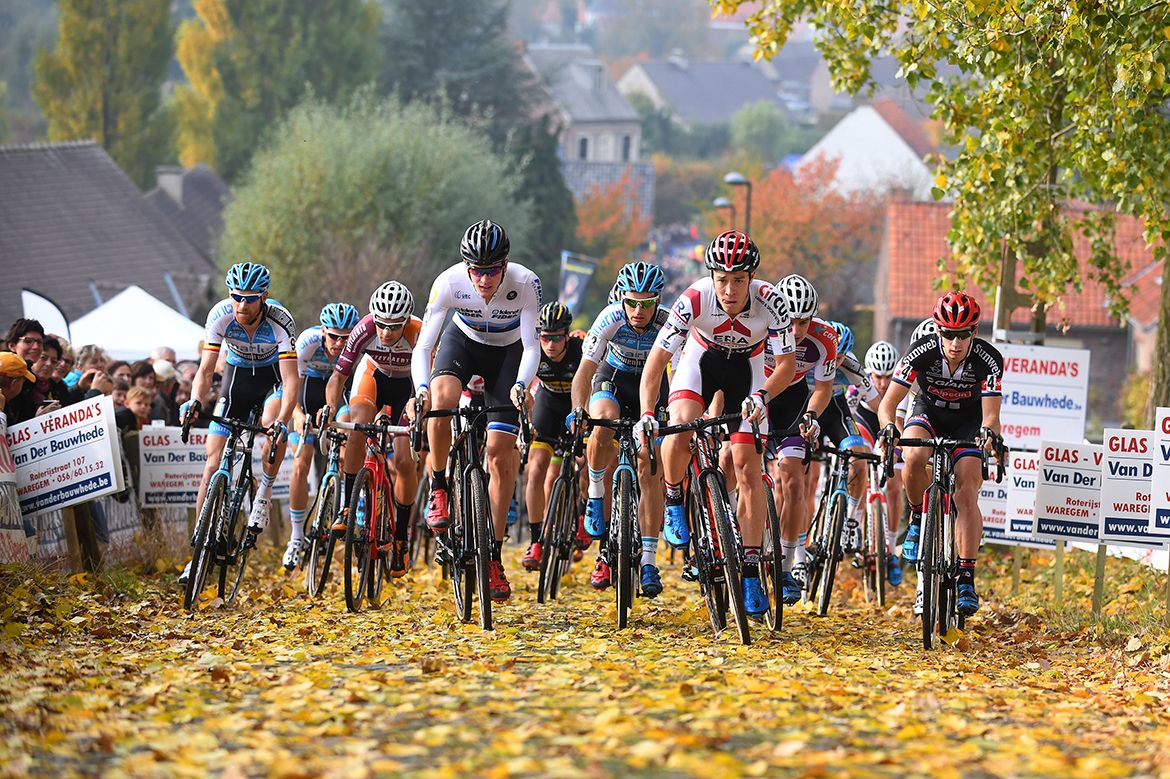 The men head up the Koppenberg