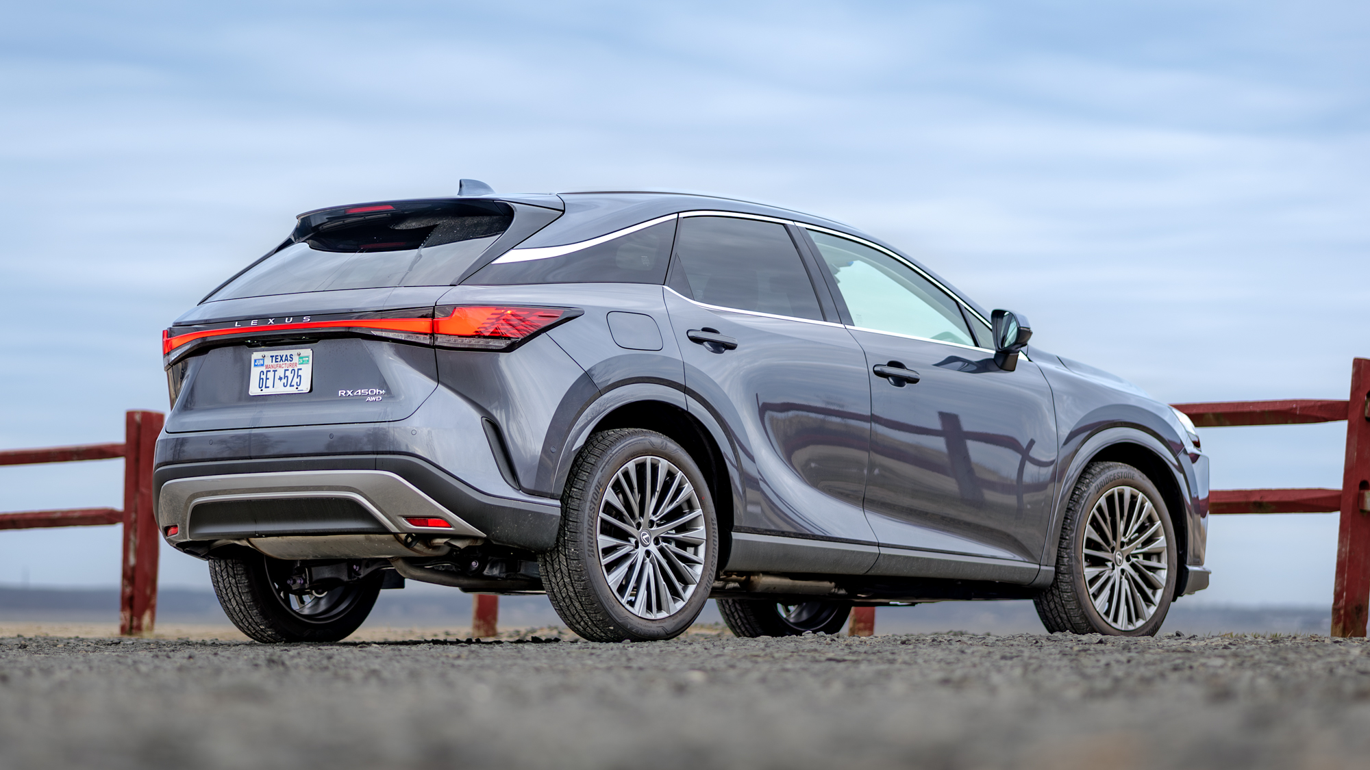 2026 Lexus RX 450h+ review.