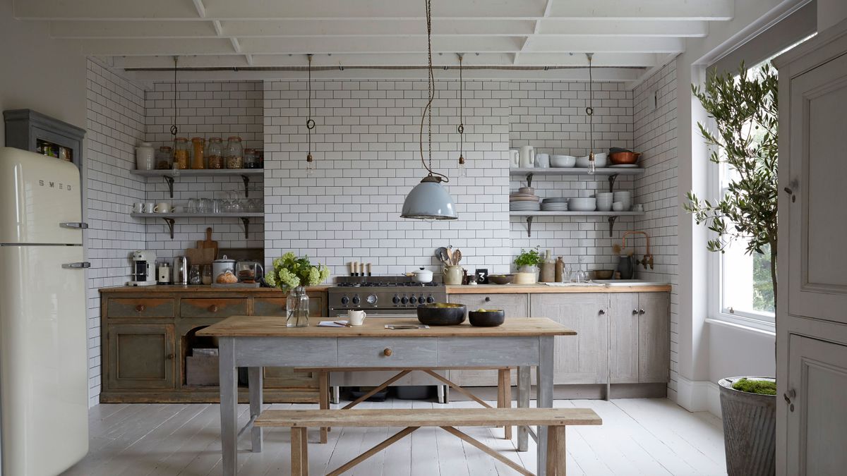 Kitchen storage mistakes: 10 errors cramping your kitchen's style | - Homes & Gardens