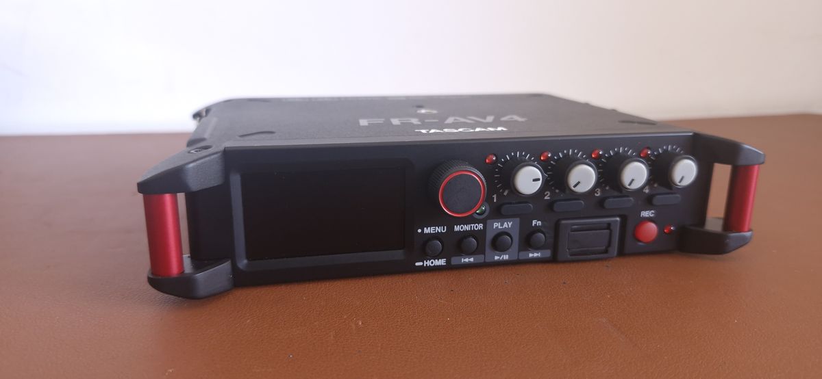 Tascam FR-AV4