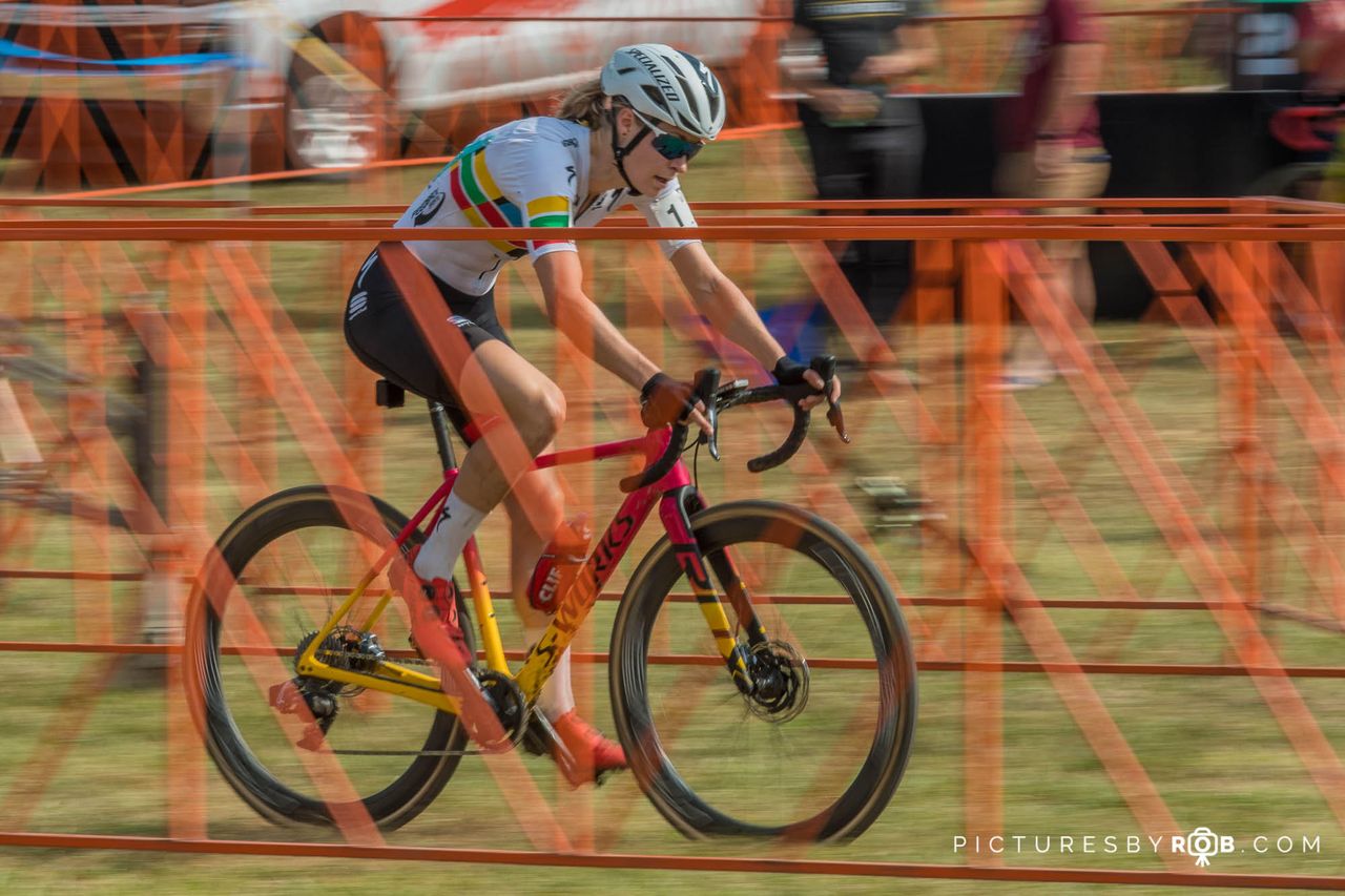 Maghalie Rochette (Specialized X Feedback Sports)