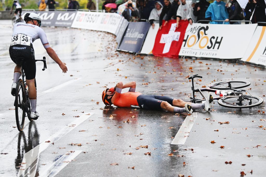 ZURICH SWITZERLAND SEPTEMBER 26 Bronze medalist Senna Remijn of Team Netherlands reacts after the 97th UCI Cycling World Championships Zurich 2024 Mens Junior Road Race a 1272km one day race from Uster to Zurich on September 26 2024 in Zurich Switzerland Photo by Dario BelingheriGetty Images