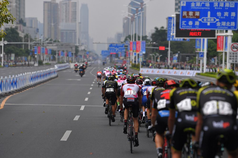 The race closed down all the roads