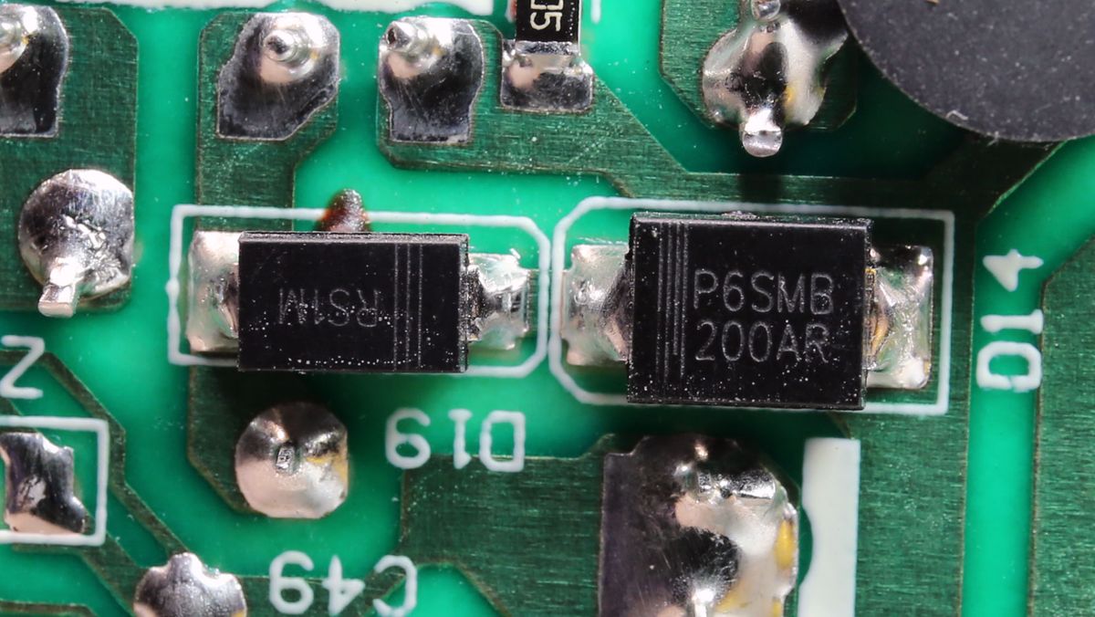 XPG Pylon 550W