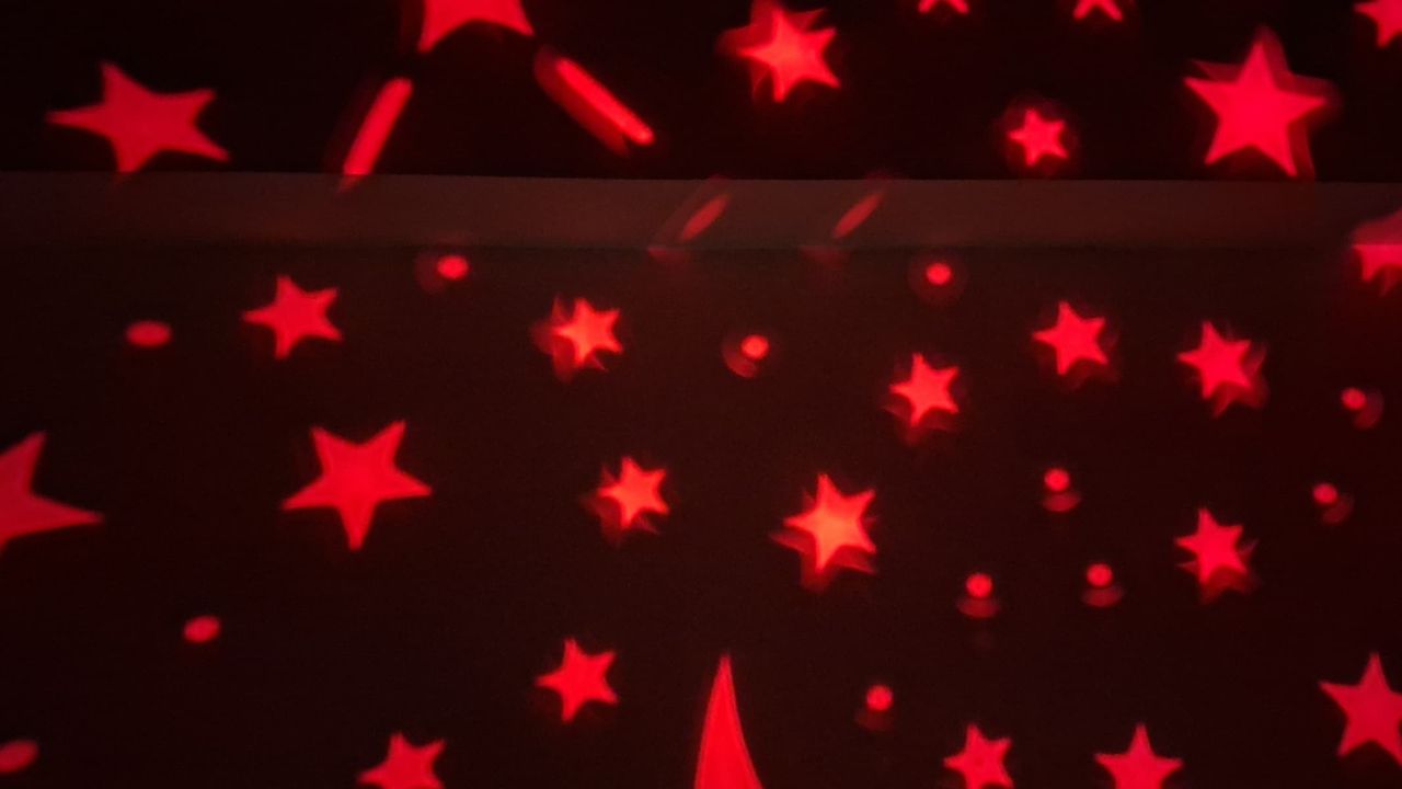 Moqoki Star Projector