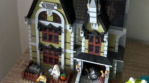 LEGO Haunted House exterior view against a white wall