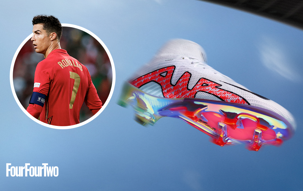 what cleats does cristiano ronaldo wear