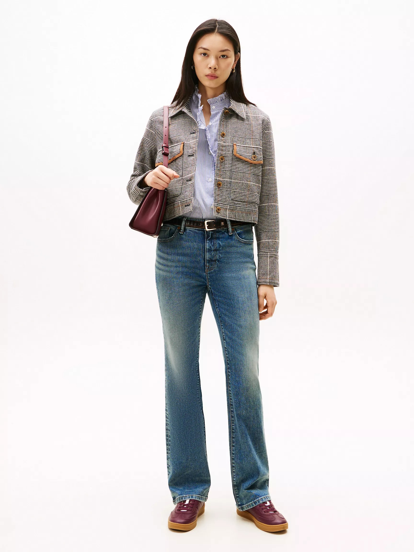 Mid-Rise Stretch Bootcut Jean