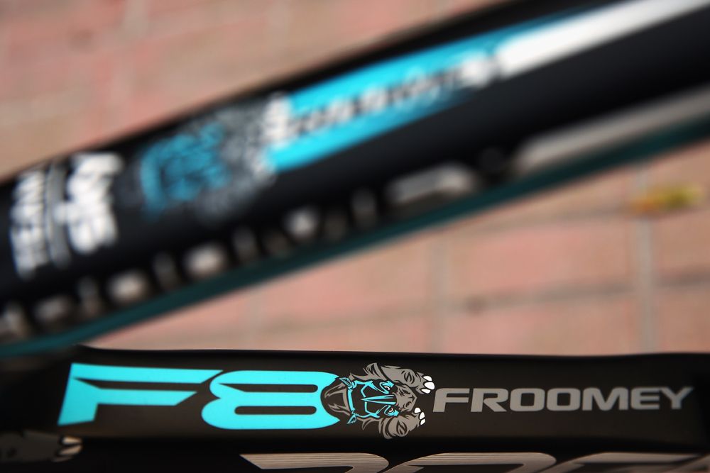 Froome's Pinarello Dogma F8 has plenty of custom decals