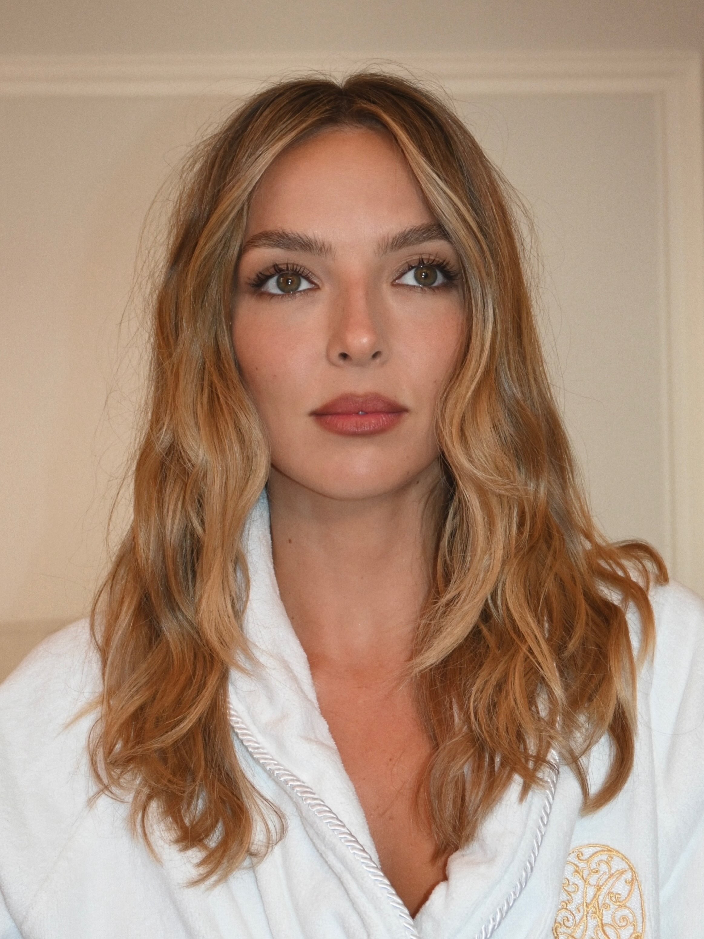 Jodie Comer with secret layers for fine hair