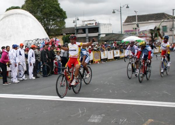 Byron Guama (Concentraci&oacute;n Deportiva Pichincha)