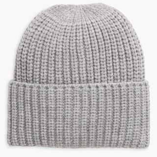 grey knitted beanie