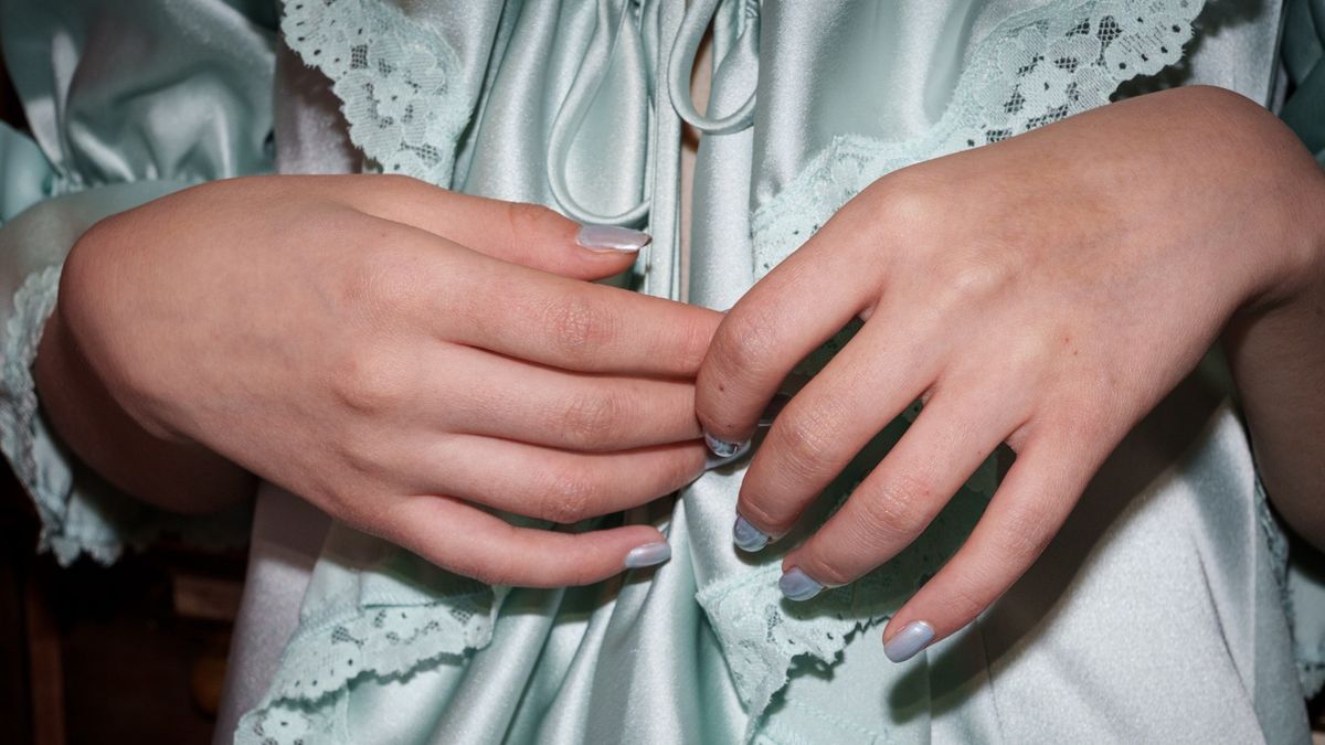 Like Ribbon Trim for Your Nails—the Taffeta Manicure Is All I’m Wearing Ahead of Spring