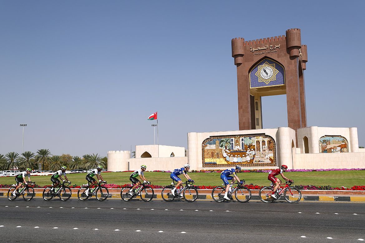 The Tour of Oman peloton on stage 3.