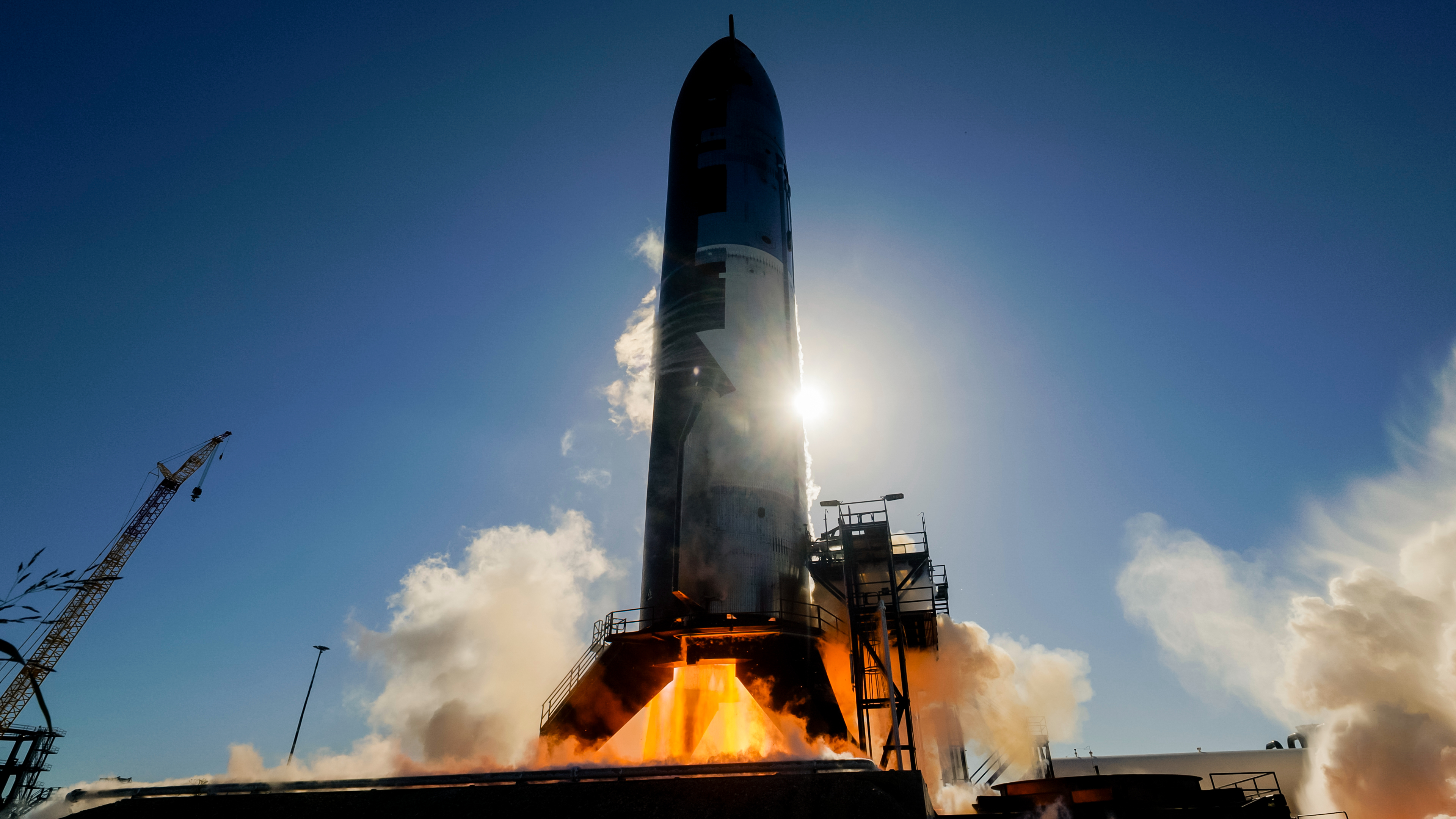 SpaceX conducts a long-duration static fire test with a Starship upper stage on May 12, 2025 ahead of the vehicle&#039;s upcoming test flight.